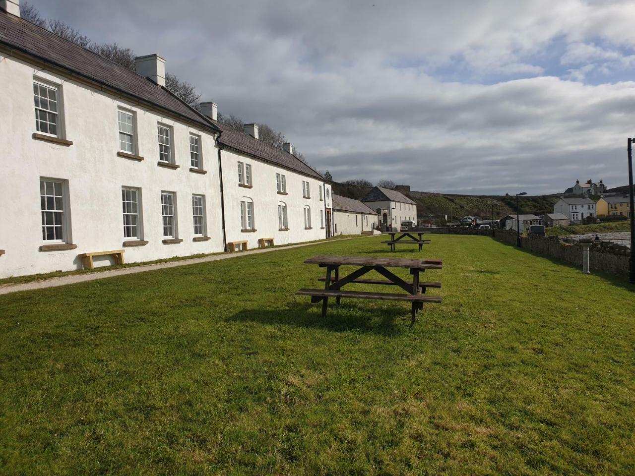 Manor House Rathlin Island Hotel Ballycastle Exterior photo